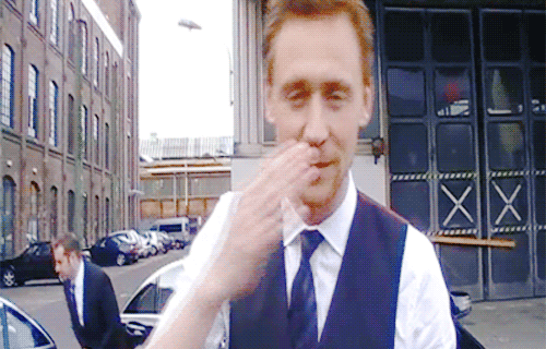 a983345597c720792ff839a84a4d3134.gif