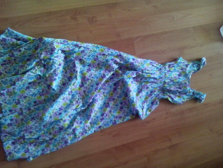 Одежду для будущих мам продам, р.42-44