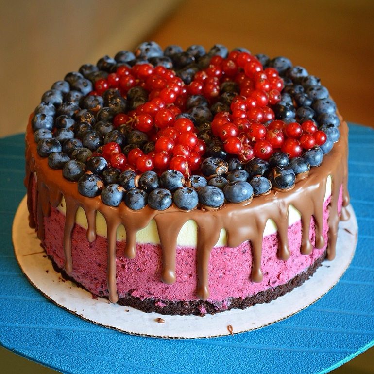 Украшения торта ягодами в домашних условиях с фото