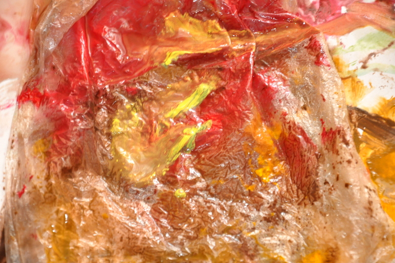 Первые пробы: ГУАШЬ (1,4 года)