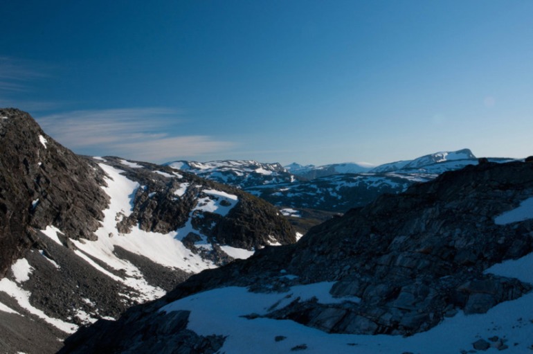 DEVOLD, в сентябре месяце 2013, подвергла серьезным испытаниям выпускаемое термобельё в Tafjord Mountains (DEVOLD product testing in the Tafjord Mountains). Купить в Москве DEVOLD.