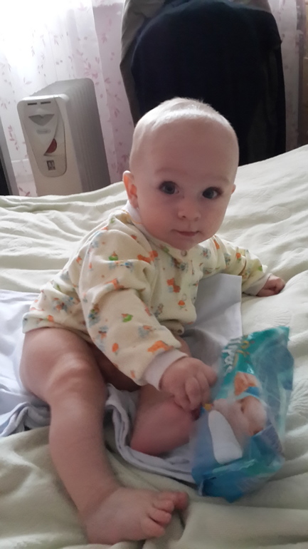 Наконец мой мальчик сел!