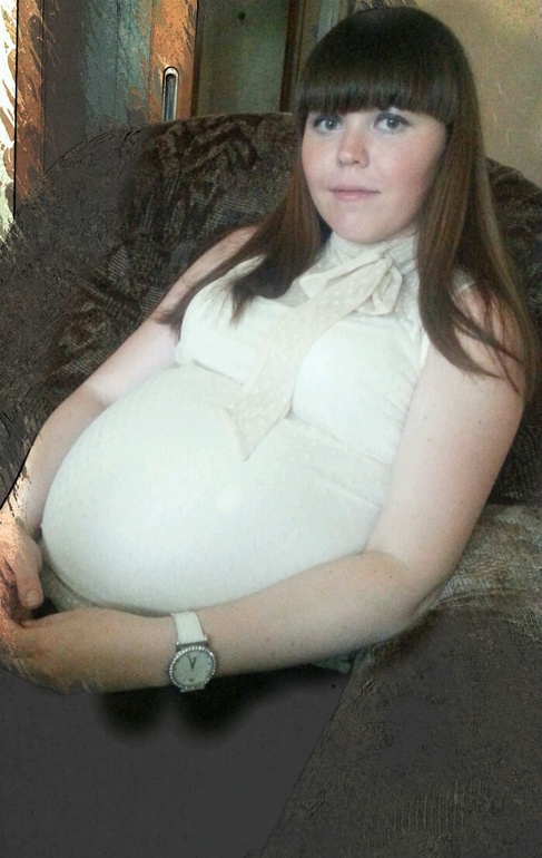 Еще немножко еще чучуть!!!!Нам ровно 37 неделик!!!!))))