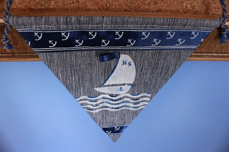 Декор в морском стиле для детской комнаты.