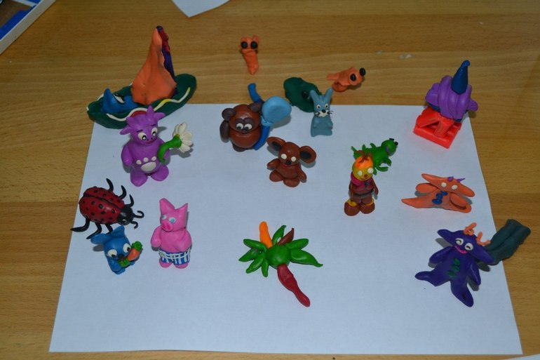 Хочу поделиться находкой, очень недорогой и качественный пластилин