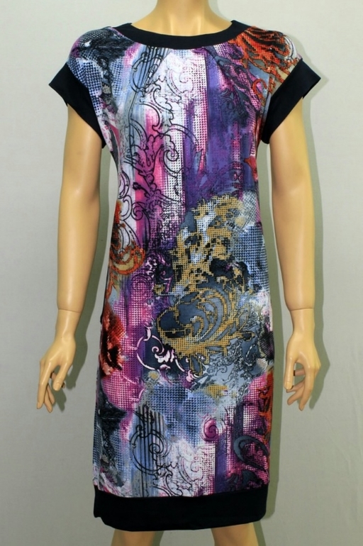 Одежда для дома и спорта. Появились модели для будущих мам.