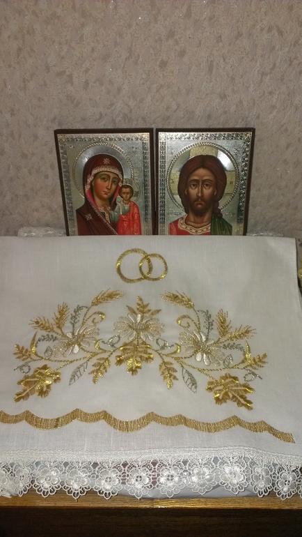 Наше венчание на Красную Горку!!!г.Москва,Николо-Перервинская обитель.Платье шила мамуля!