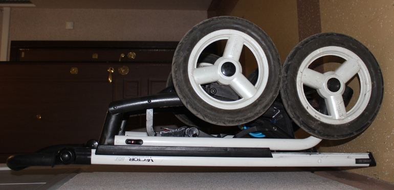 Коляска 2 в 1 Bebecar Vector AT  10 000 р