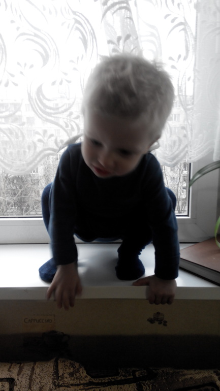 немного о нас)))