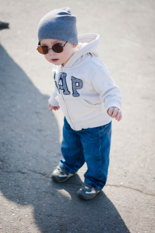 Год и шесть