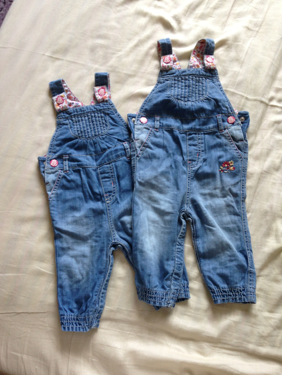 Много одежды для девочек 68-80 р-р. Вещи парные. Обувь -17-20 р-р - не парная. Рюкзаки переноски-кенгуру.