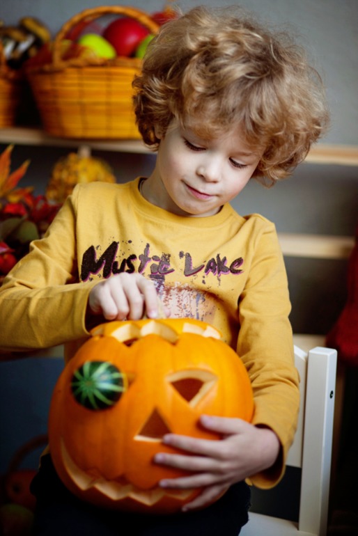 Осенняя фотосъемка в стиле Хеллуин. Фотостудия.