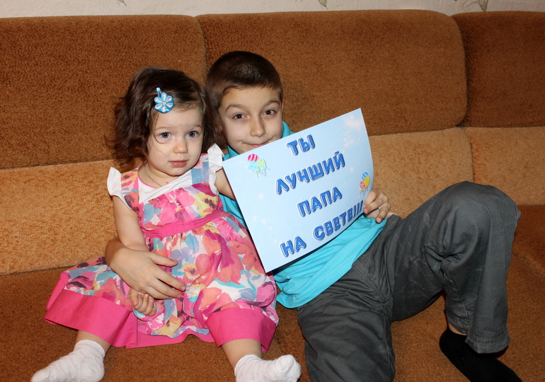 У нашего папочки сегодня День рождения!!!!