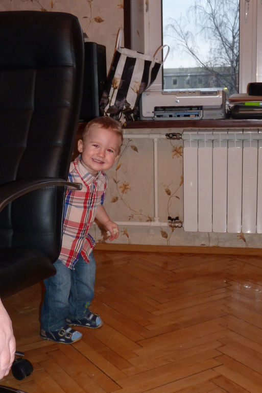 Что Кирюшка умеет к своим 1,5 годам :)