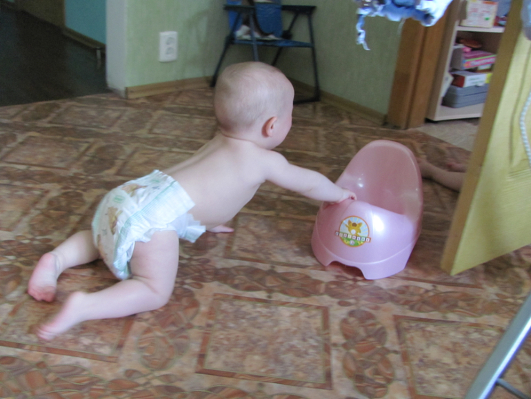 Двойнецам 10 месяцев и 1 день