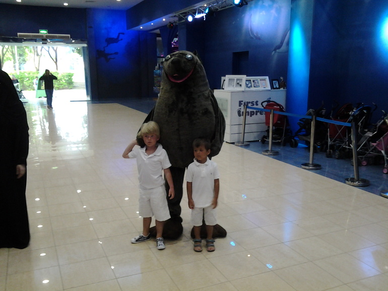 сева с родителями отдыхает в ЭМИРАТАХ!