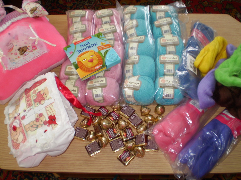 А у нас  ТАКИЕ ПОДАРКИ!!!