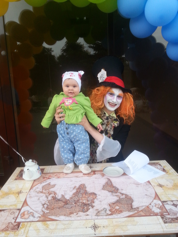 Нам сегодня маленький юбилей-6 месяцев))