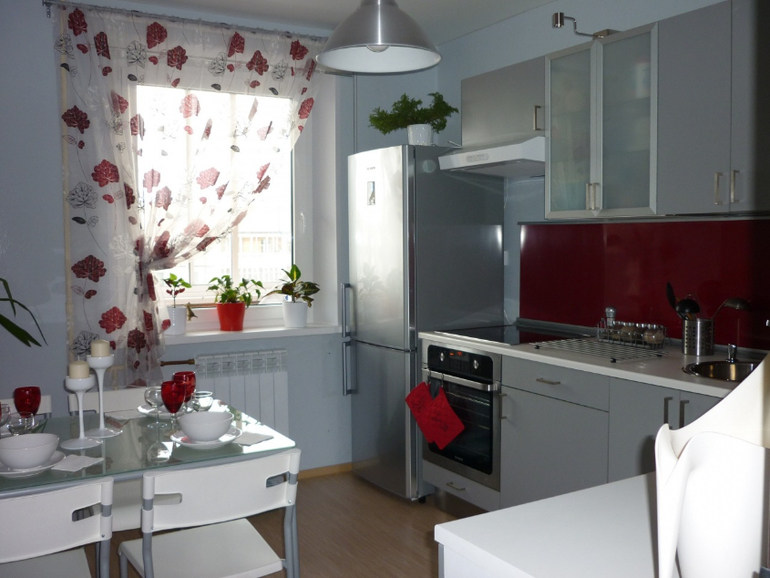 Фасады Лерлюкке, столешница Лаган белая видели в реале?