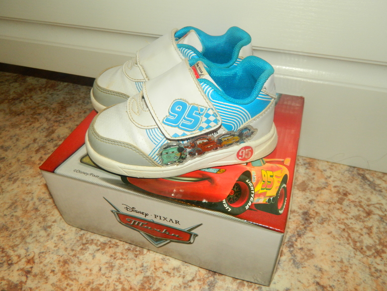 Обувь на осень, лето новая и б/у на мальчика 23-24 р-ры 13,5-14см.