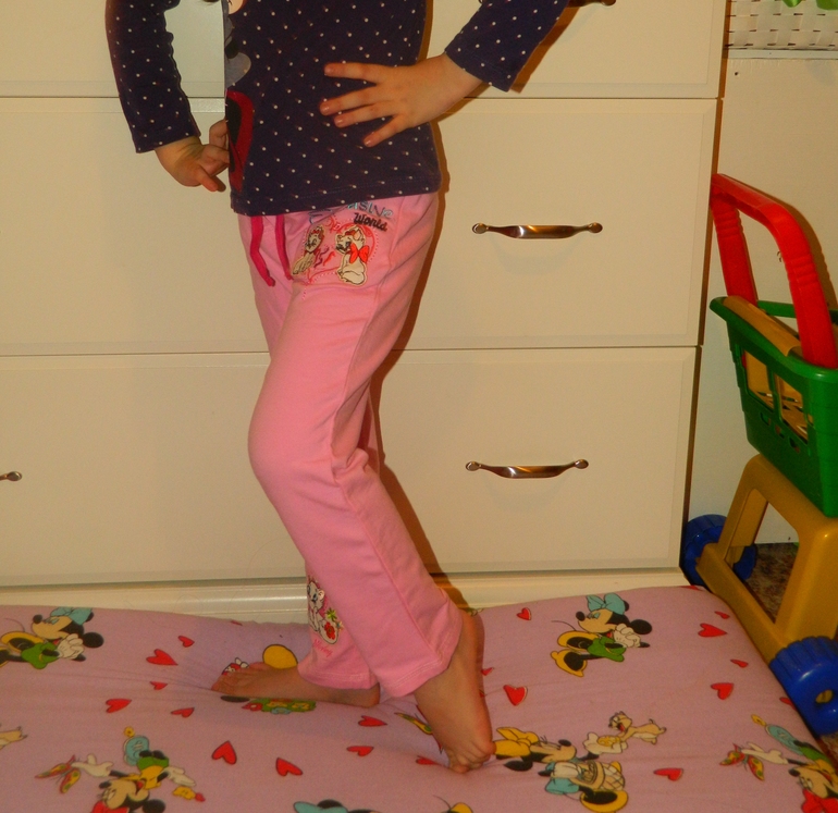 Вещи для девочки новые и б/у 104 р-р Москва, Солнечногорск