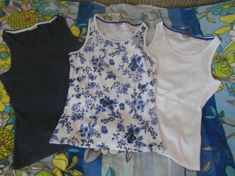 Юбка и майки НЕКСТ. Размер 15 лет(на наш 46-48)