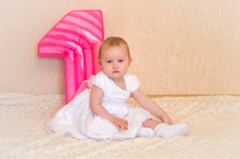 Нашей Анютке сегодня 1 годик!