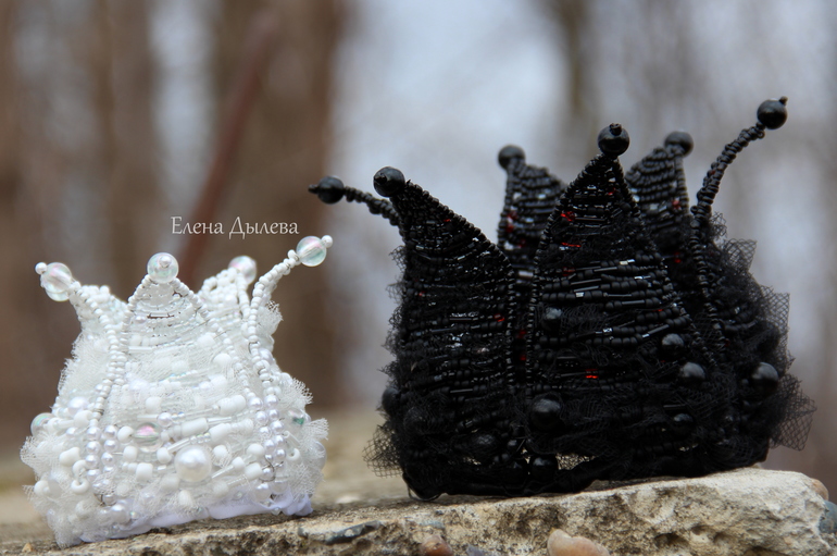 Корона на ободке