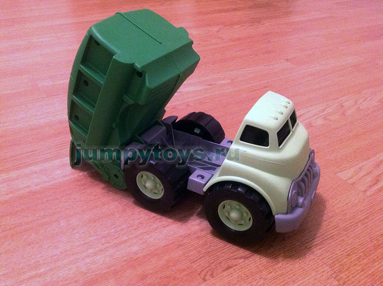 Green Toys. Игрушки из ЭКО-пластика для дачи, прогулок, песка, воды и для дома, конечно! :)