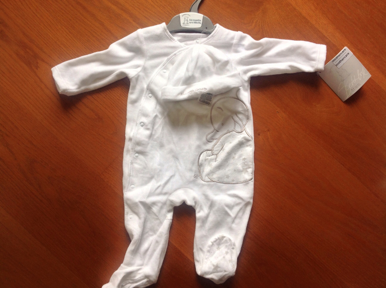 Новый набор из одной премиальной серии Mothercare (Мазекеа) на 3-6мес унисекс