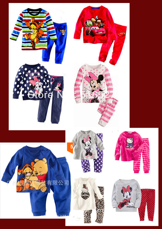 1 860 тг. Пижама на девочку