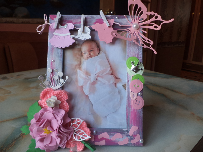 Рамка под фото для девочки