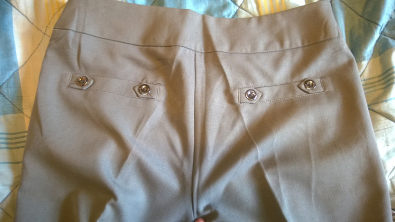 Костюмы, брюки, платья