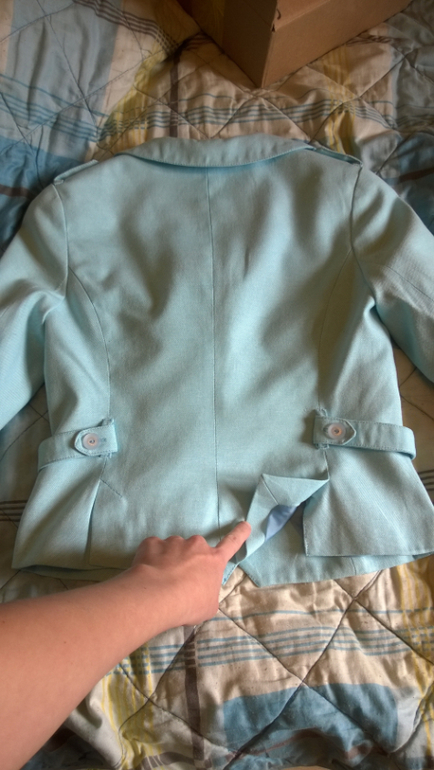 Костюмы, брюки, платья