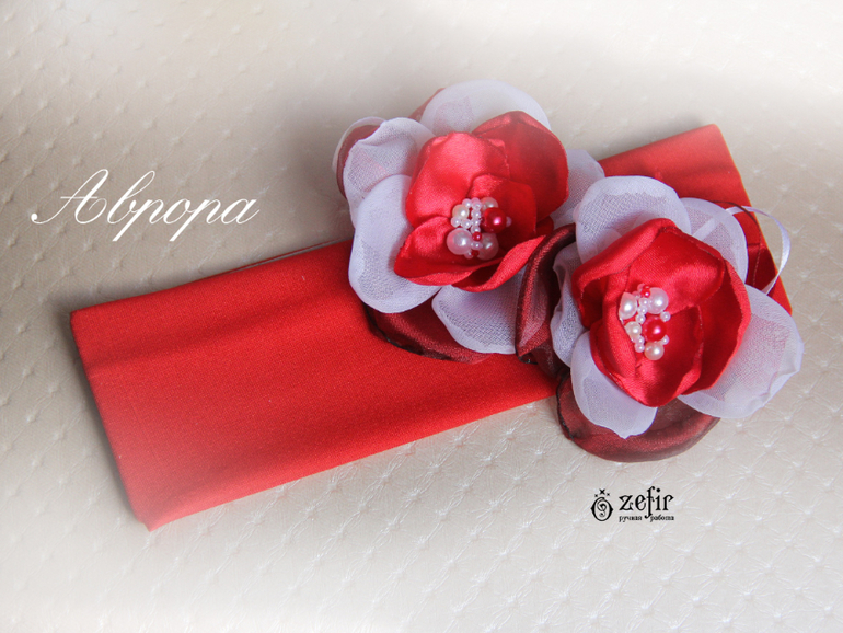 В  наличии. Новые от 23,04. Броши, ободки, повязки с  цветами  из ткани  ручной работы!