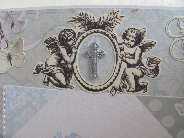 Книга - альбом для пожеланий.