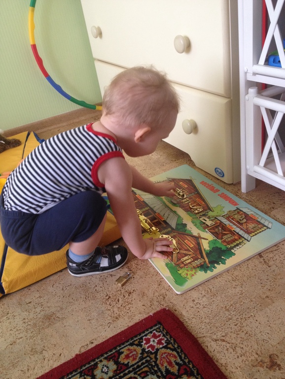 Рисуем, играем и обнимаемся