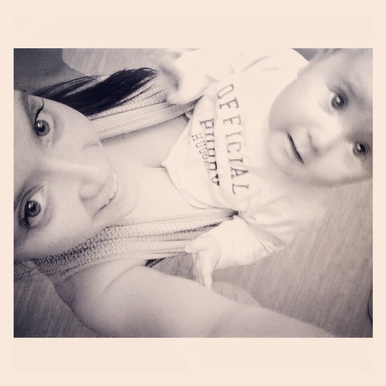 Наш первый зуб!