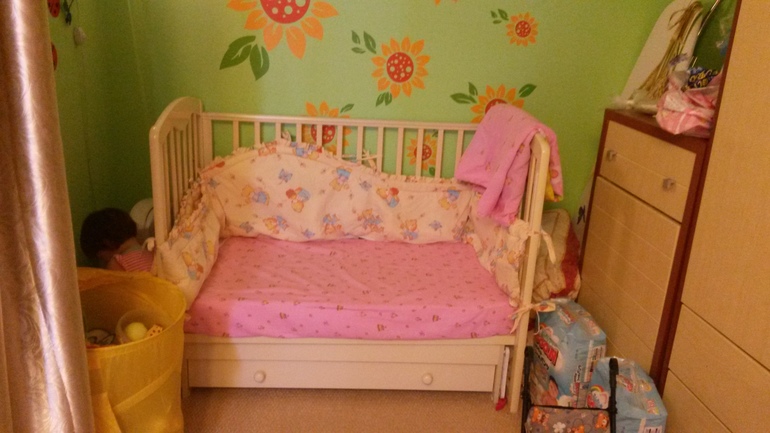 Как приучить ребенка спать в своей кроватке и засыпать самостоятельно?