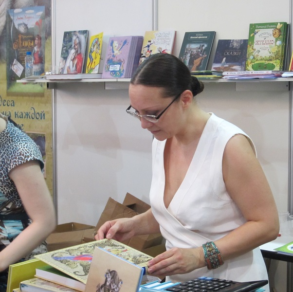 Книжный салон. День второй.