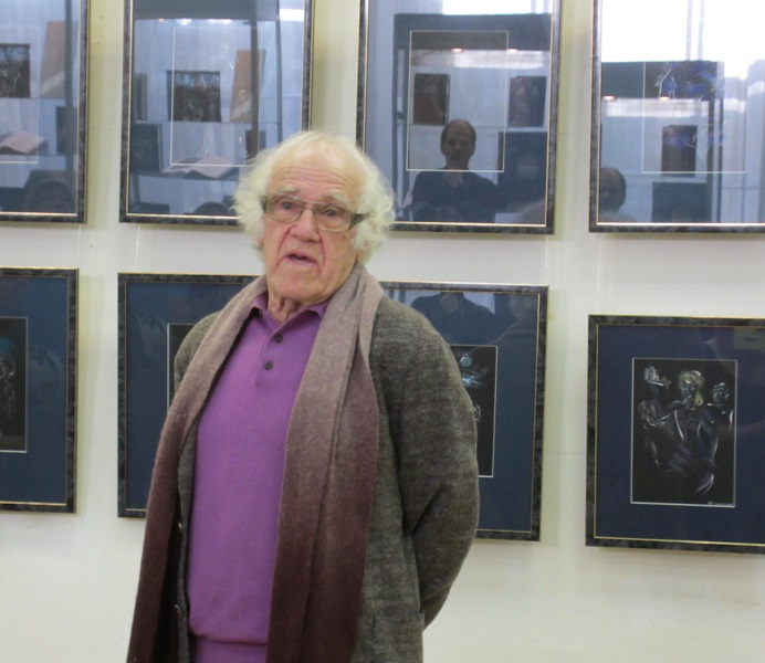 На выставке