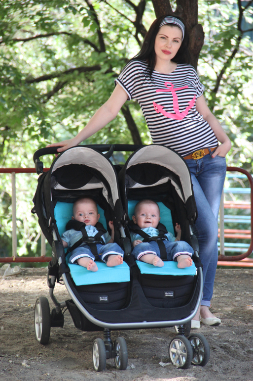 Наши 6 месяцев))